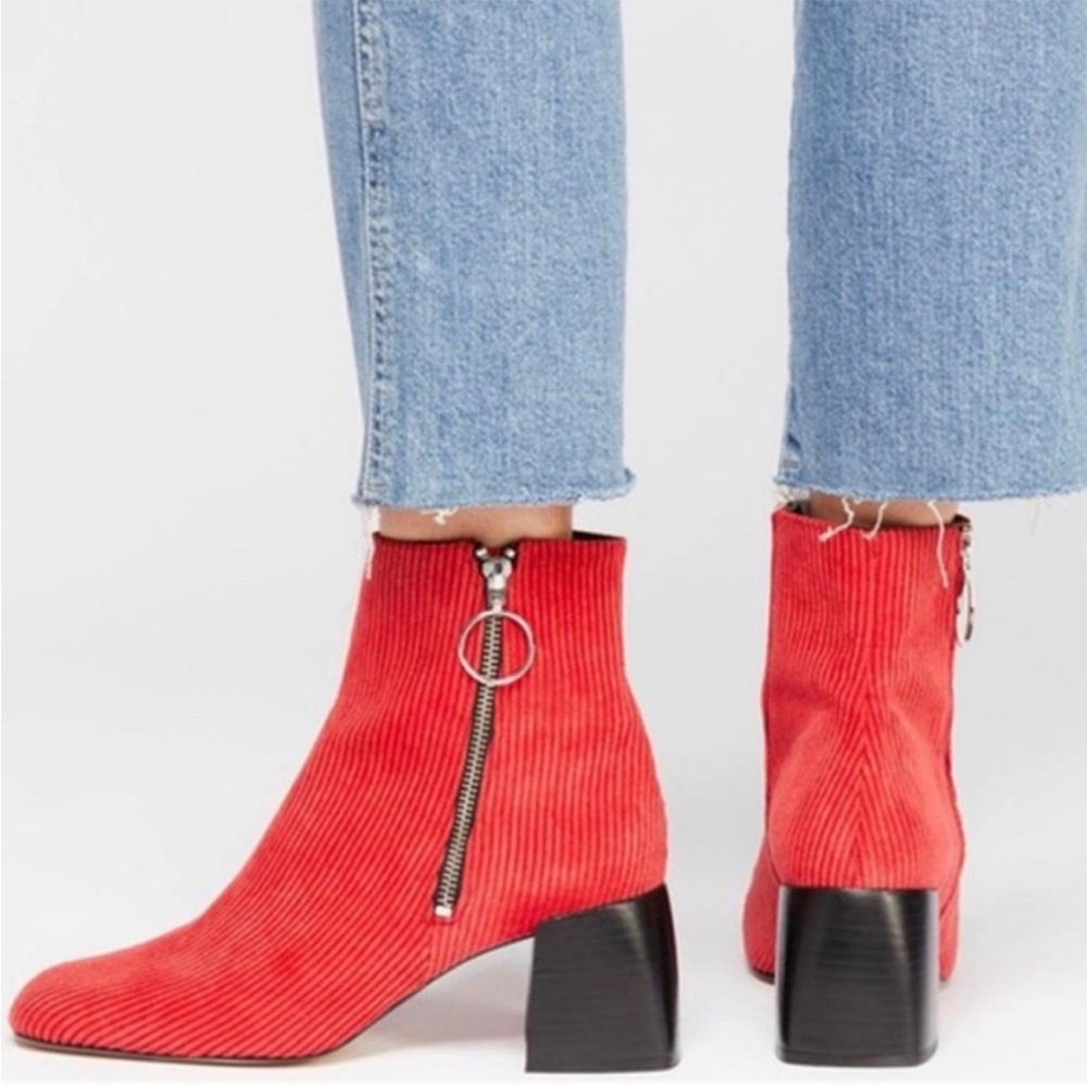 Free People Ariel Ankle Boots red Mod Corduroy Square Toe Kicked Heel Size 37